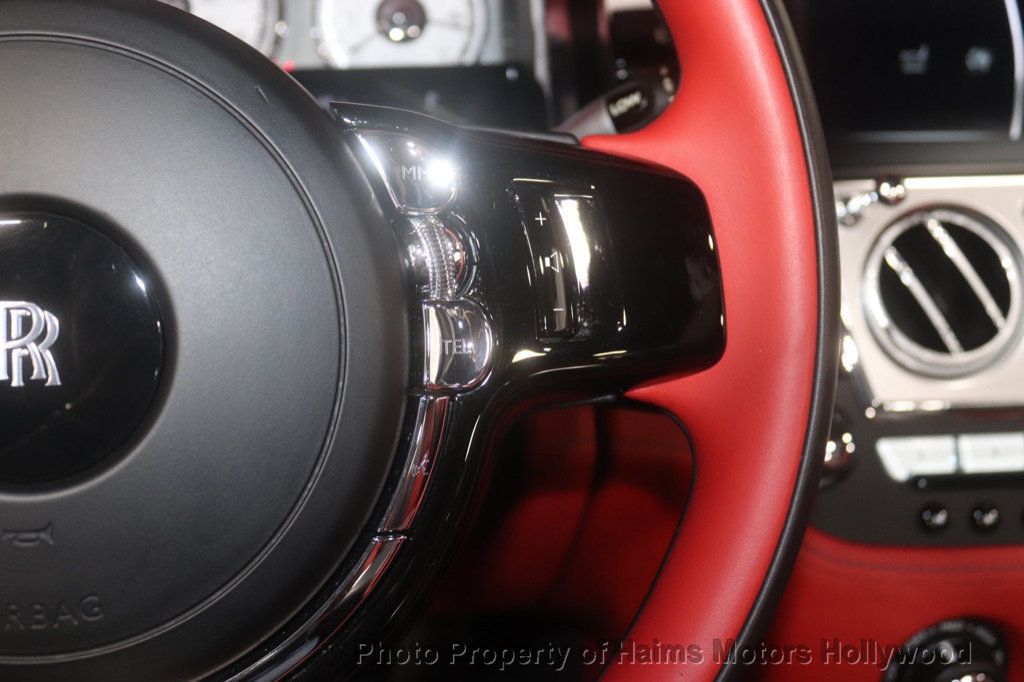 2019 Rolls Royce Dawn photo 29