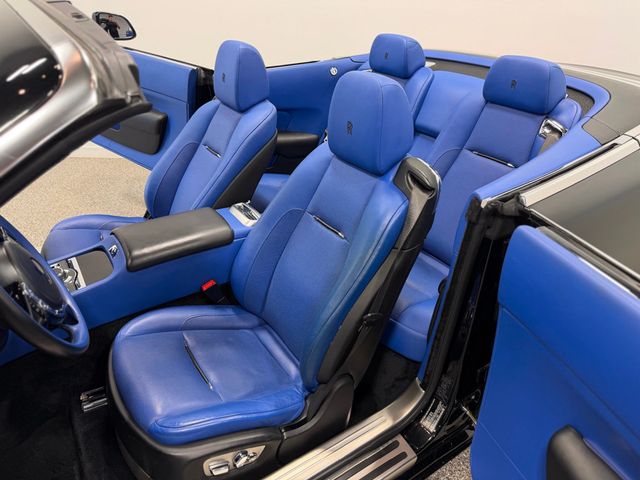 2019 Rolls-Royce Dawn Convertible - 23028747 - 19