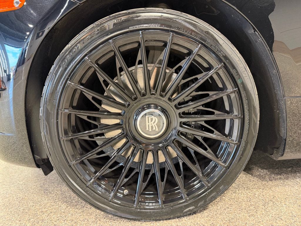 2019 Rolls-Royce Dawn Convertible - 23028747 - 31