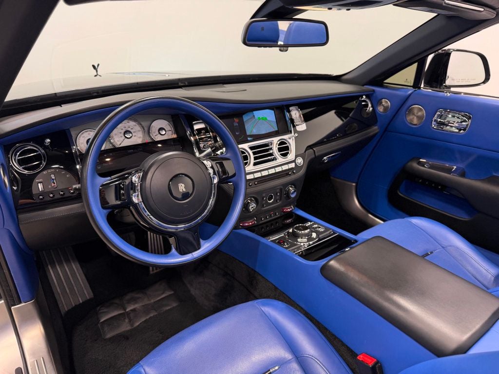 2019 Rolls-Royce Dawn Convertible - 23028747 - 35