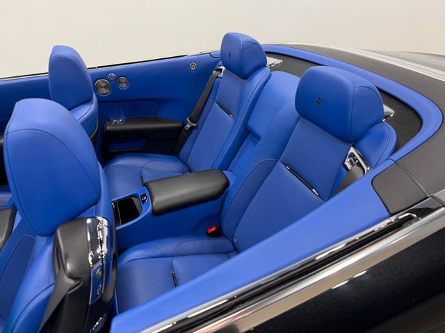 2019 Rolls-Royce Dawn Convertible - 23028747 - 38