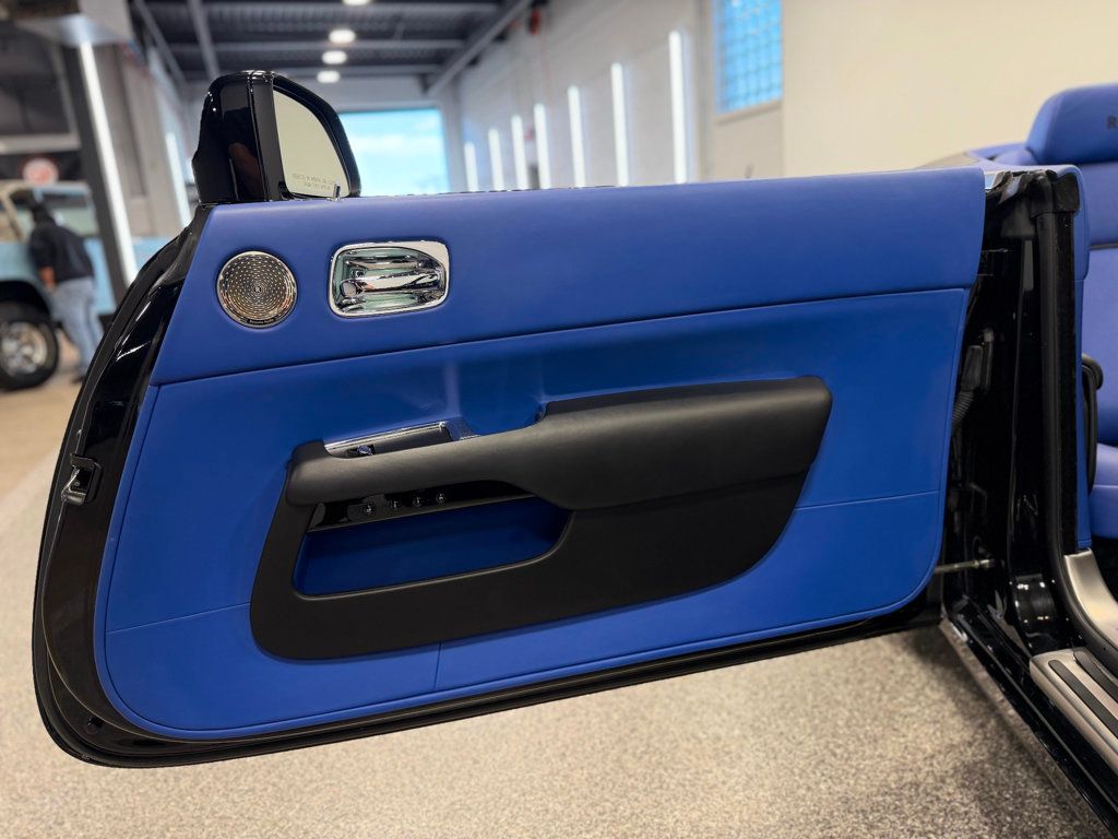 2019 Rolls-Royce Dawn Convertible - 23028747 - 52