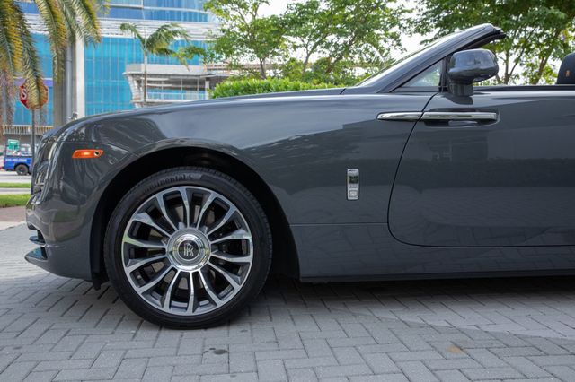 2019 Rolls-Royce Dawn Convertible - 22660724 - 25