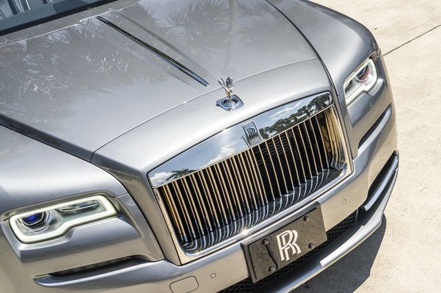 2019 Rolls-Royce Dawn Convertible - 23020164 - 12