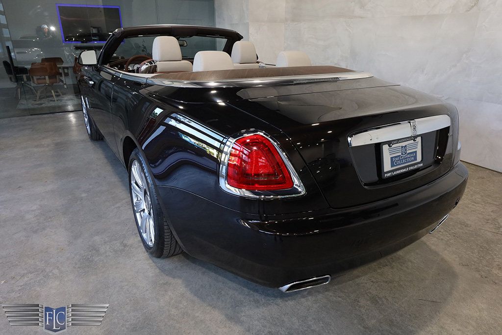 2019 Rolls-Royce Dawn Convertible - 22737596 - 9