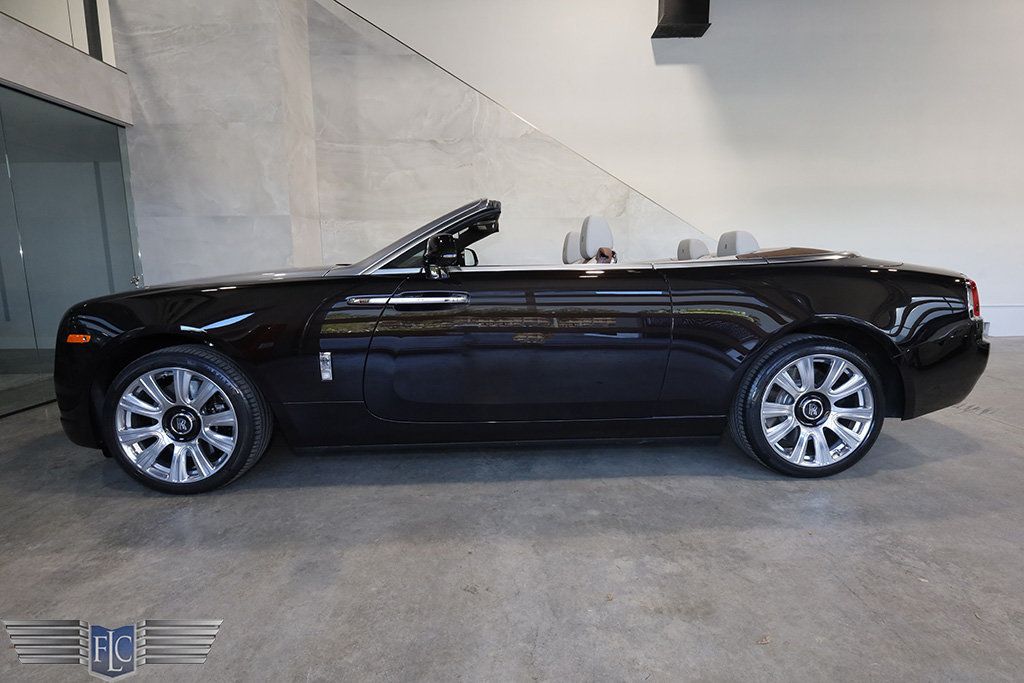 2019 Rolls-Royce Dawn Convertible - 22737596 - 38