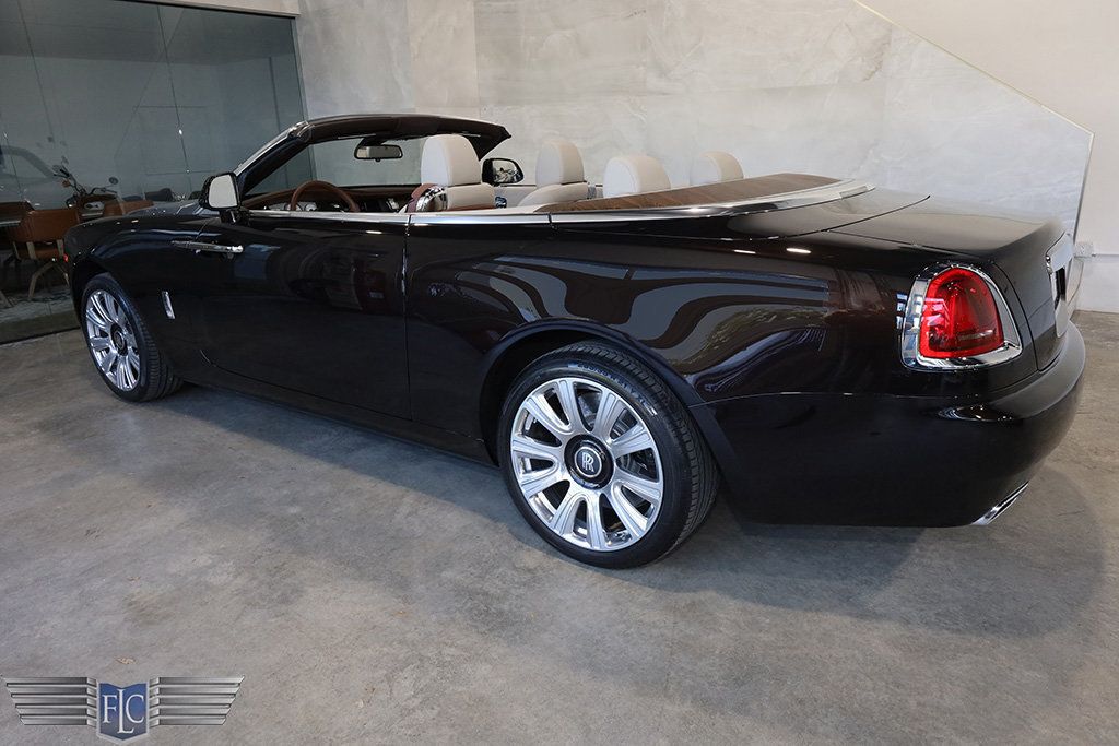 2019 Rolls-Royce Dawn Convertible - 22737596 - 40