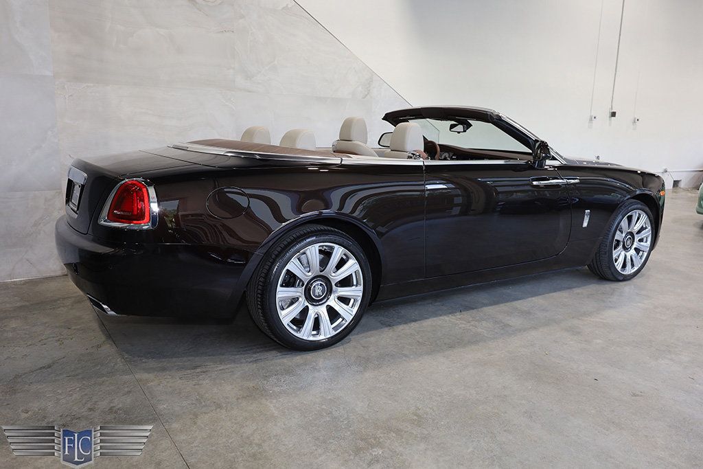 2019 Rolls-Royce Dawn Convertible - 22737596 - 4