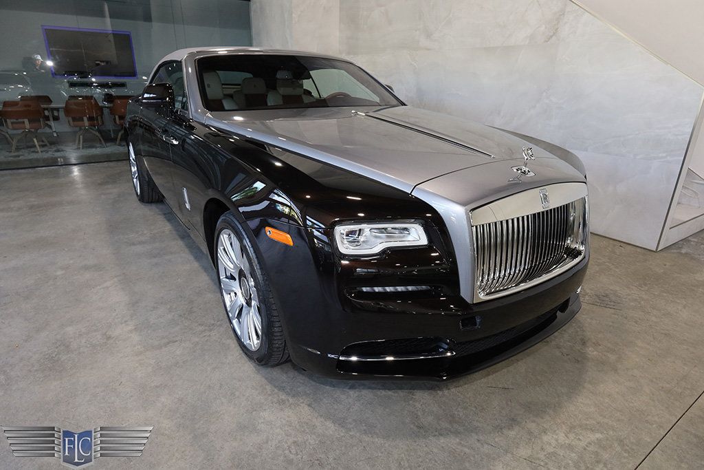 2019 Rolls-Royce Dawn Convertible - 22737596 - 8