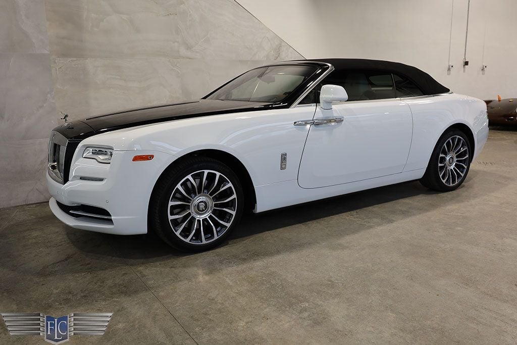 2019 Rolls-Royce Dawn Convertible - 22748628 - 3