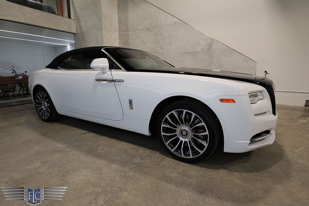 2019 Rolls-Royce Dawn Convertible - 22748628 - 45