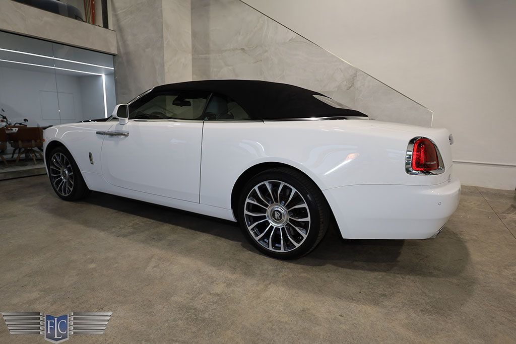 2019 Rolls-Royce Dawn Convertible - 22748628 - 5