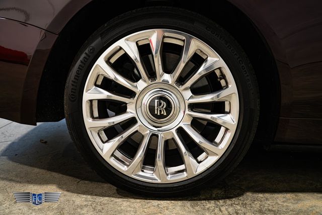 2019 Rolls-Royce Dawn Convertible - 23100707 - 16