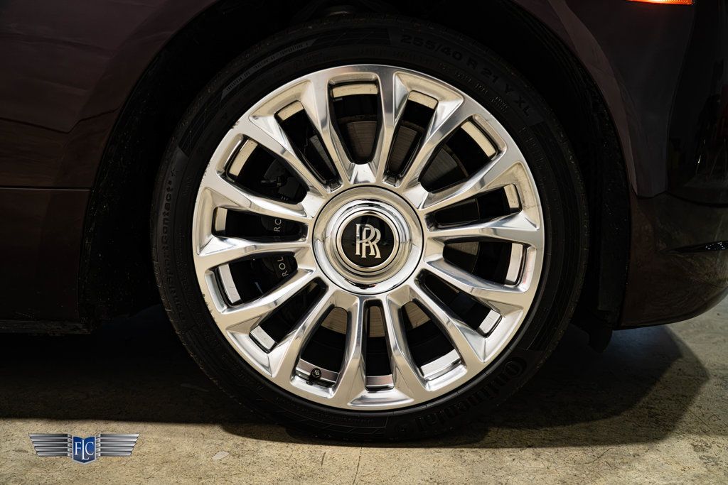 2019 Rolls-Royce Dawn Convertible - 23100707 - 17