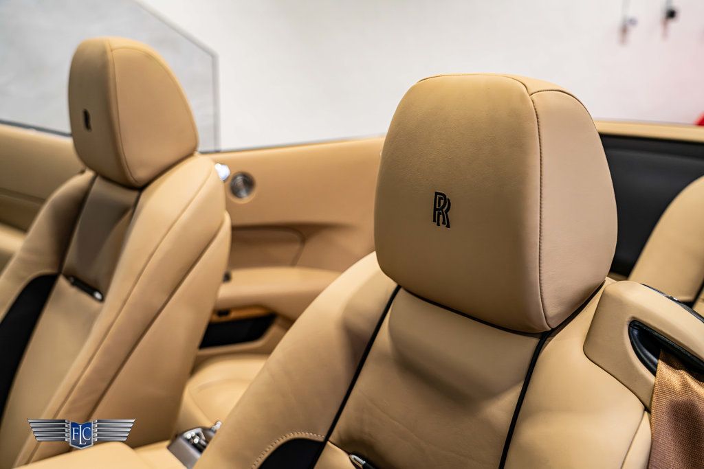 2019 Rolls-Royce Dawn Convertible - 23100707 - 25