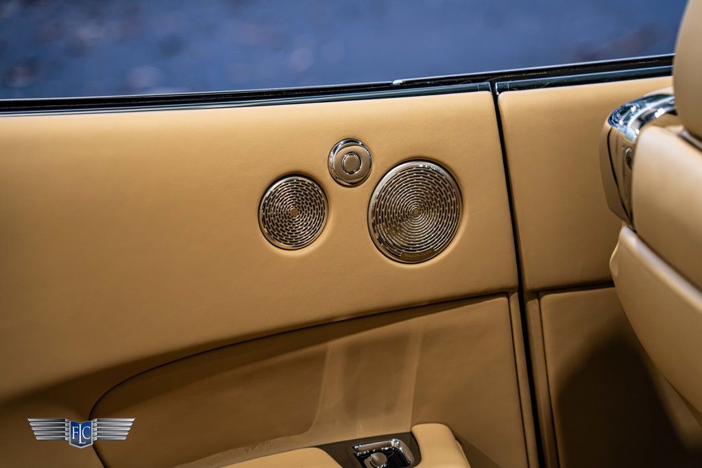 2019 Rolls-Royce Dawn Convertible - 23100707 - 29