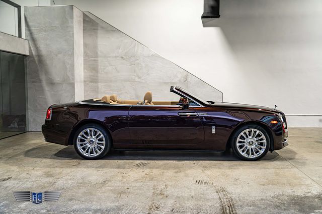 2019 Rolls-Royce Dawn Convertible - 23100707 - 4
