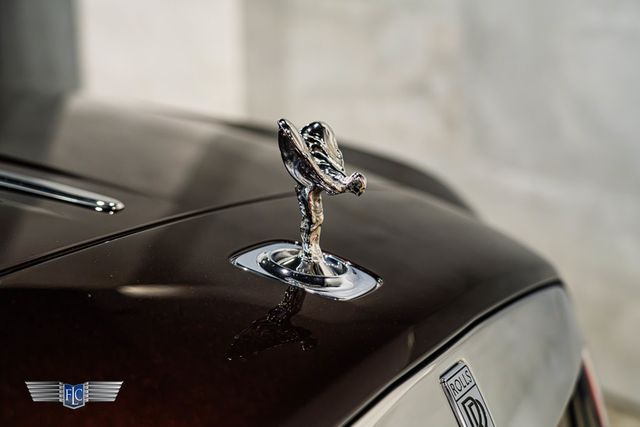2019 Rolls-Royce Dawn Convertible - 23100707 - 8