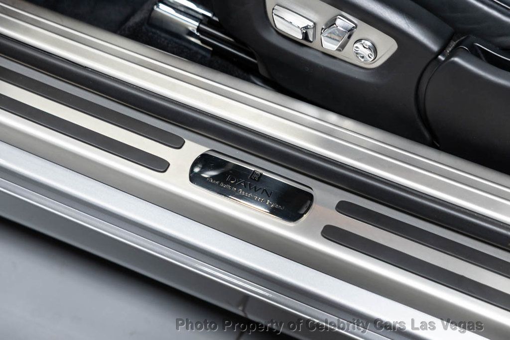 2019 Rolls-Royce Dawn Convertible - 23010150 - 38