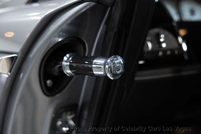 2019 Rolls-Royce Dawn Convertible - 23010150 - 39