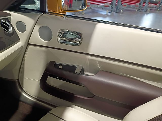 2019 Rolls-Royce Dawn Convertible Clean Carfax - 23097934 - 27
