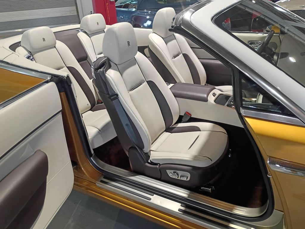 2019 Rolls-Royce Dawn Convertible Clean Carfax - 23097934 - 38