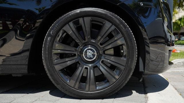 2019 Rolls-Royce Ghost Sedan - 22794996 - 30