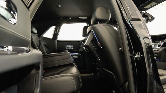 2019 Rolls-Royce Ghost Sedan - 22794996 - 94