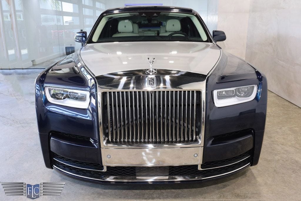 2019 Rolls-Royce Phantom Extended Wheelbase Sedan - 22617002 - 6