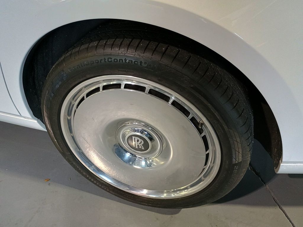 2019 Rolls-Royce Phantom Sedan 1 Owner Clean Autocheck Florida Car - 23002043 - 8