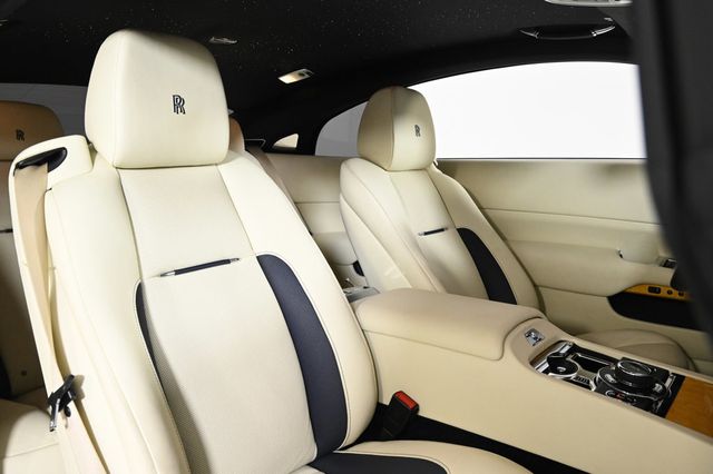 2019 Rolls-Royce Wraith Coupe - 22954809 - 15