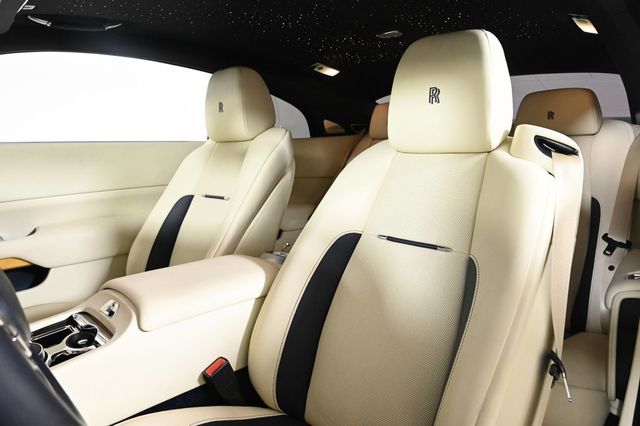 2019 Rolls-Royce Wraith Coupe - 22954809 - 16
