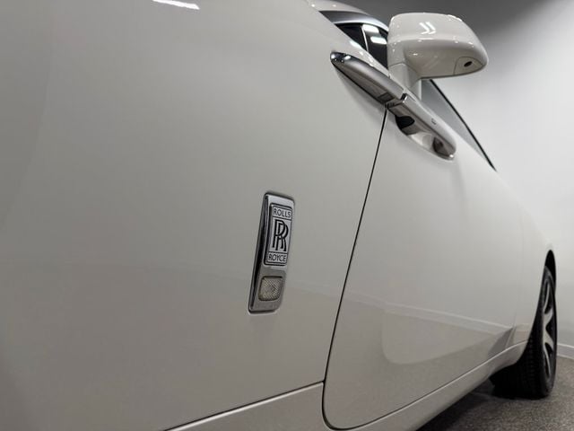 2019 Rolls-Royce Wraith Coupe - 22987194 - 11