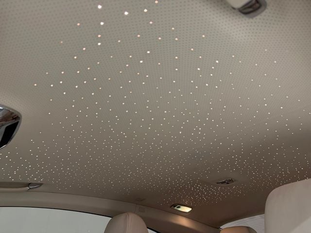 2019 Rolls-Royce Wraith Coupe - 22987194 - 15