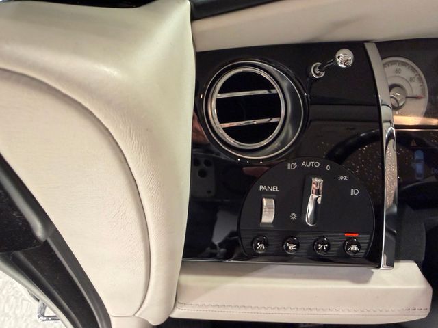 2019 Rolls-Royce Wraith Coupe - 22987194 - 42