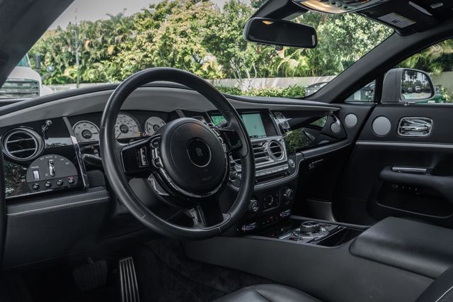 2019 Rolls-Royce Wraith Coupe - 22985695 - 14