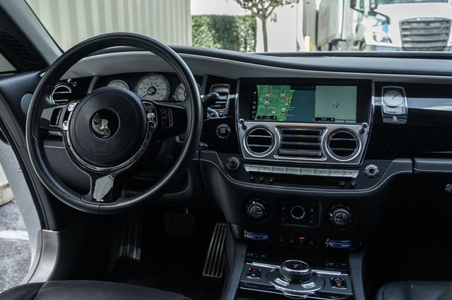 2019 Rolls-Royce Wraith Coupe - 22985695 - 18