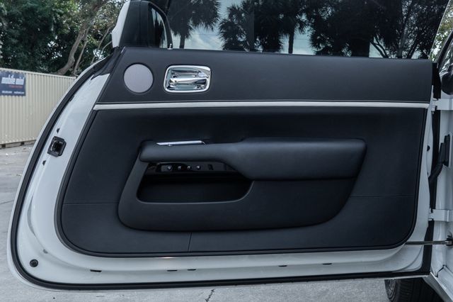 2019 Rolls-Royce Wraith Coupe - 22985695 - 23