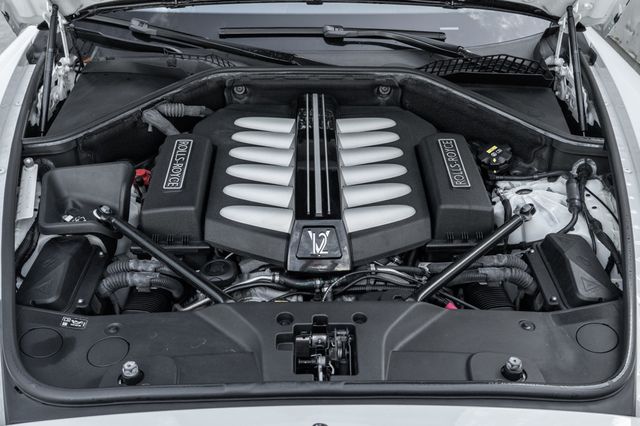 2019 Rolls-Royce Wraith Coupe - 22985695 - 25