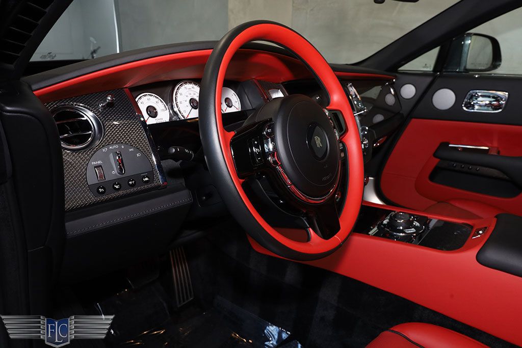 2019 Rolls-Royce Wraith Coupe - 22263215 - 25