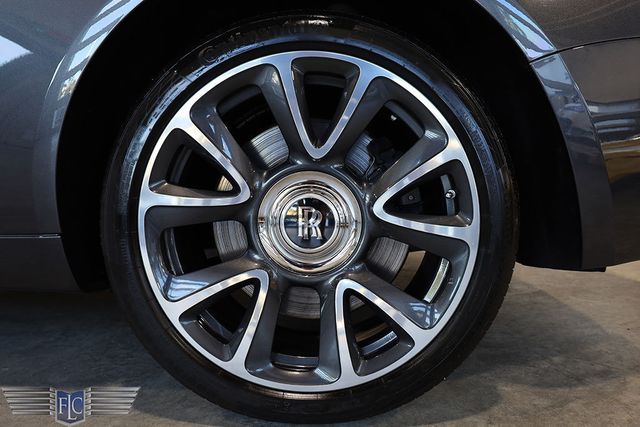2019 Rolls-Royce Wraith Coupe - 22263215 - 37