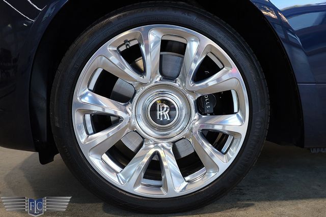 2019 Rolls-Royce Wraith Coupe - 22959552 - 38