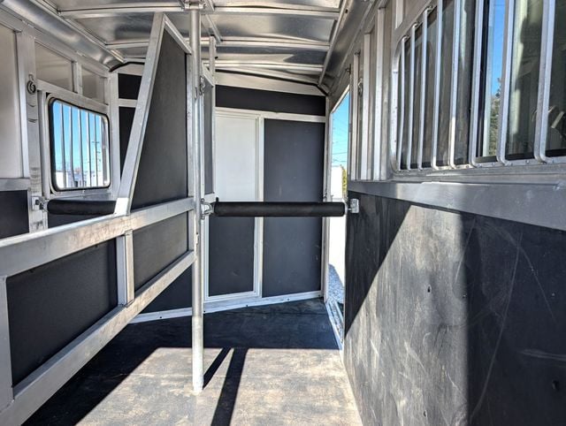 2019 Shadow 2 Horse KingMate Straight Load with Side Ramp  - 22942285 - 8