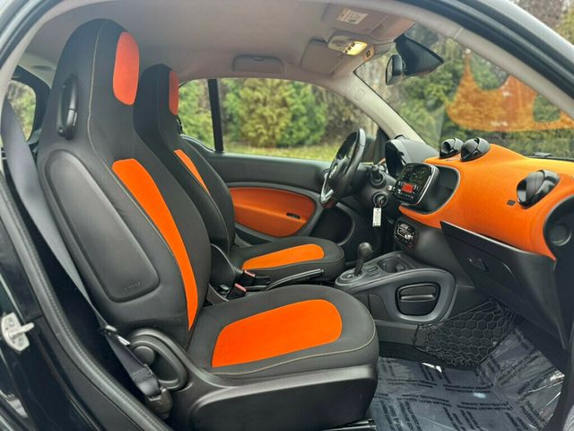 2019 smart EQ fortwo passion coupe - 22956028 - 20