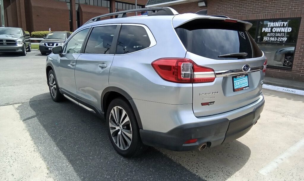 2019 Subaru Ascent Limited photo 2