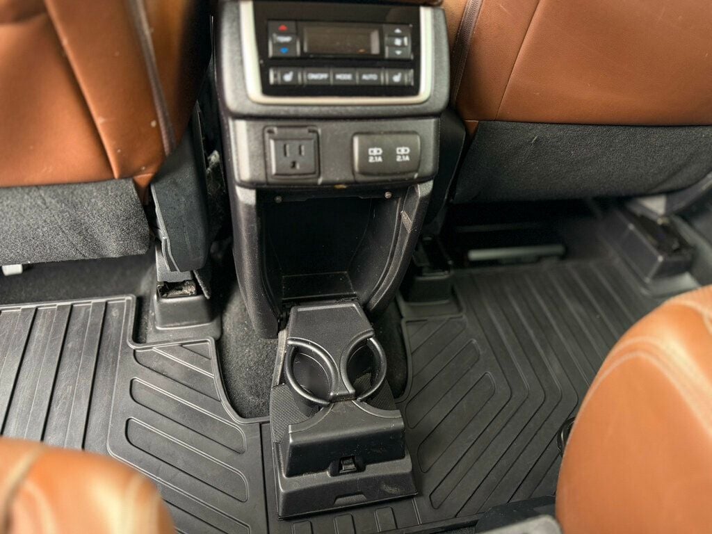 2019 Subaru Ascent 2.4T Touring 7-Passenger - 22983244 - 19