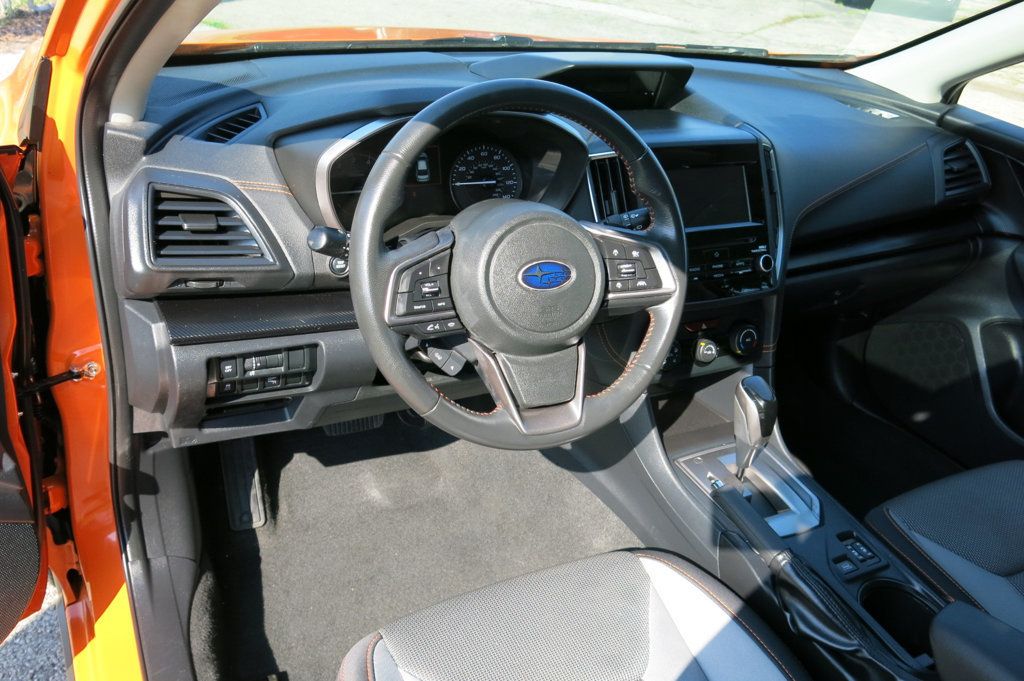 2019 Subaru Crosstrek 2.0i Premium photo 9