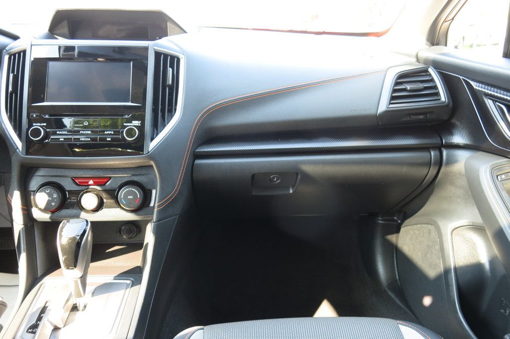 2019 Subaru Crosstrek 2.0i Premium photo 17