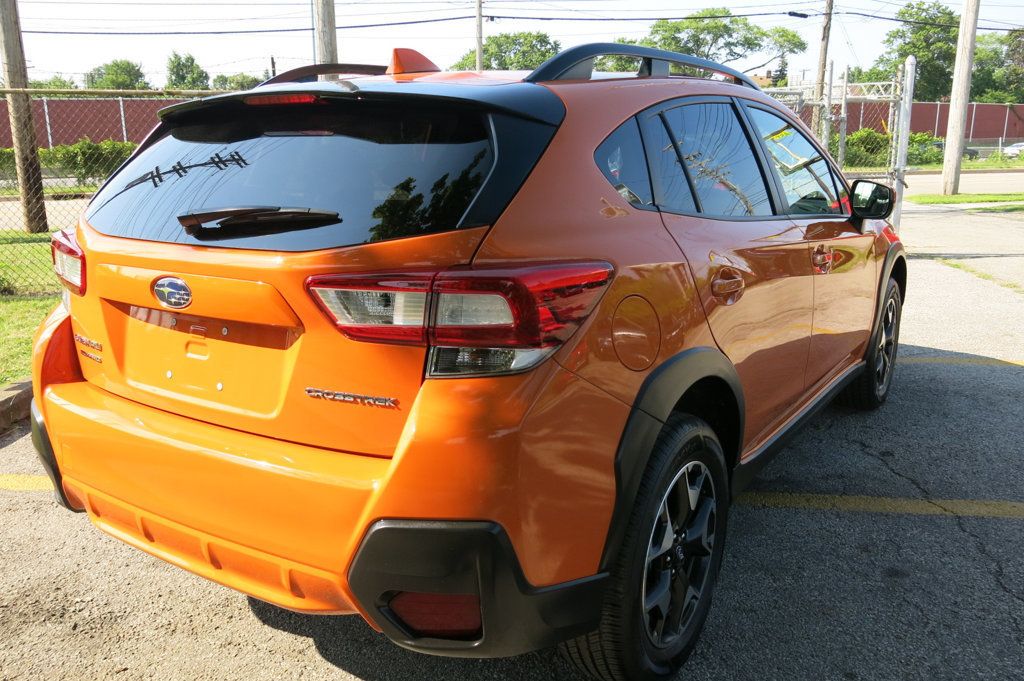 2019 Subaru Crosstrek 2.0i Premium photo 4