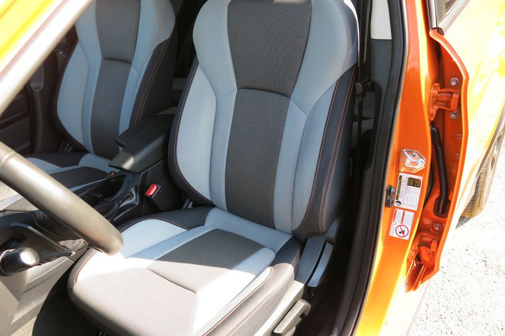 2019 Subaru Crosstrek 2.0i Premium photo 36